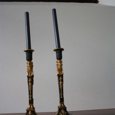 Candelabro in bronzo dorato